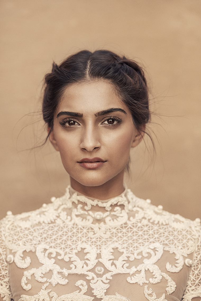 Watch Sonam Kapoor video Watch Sonam Kapoor video